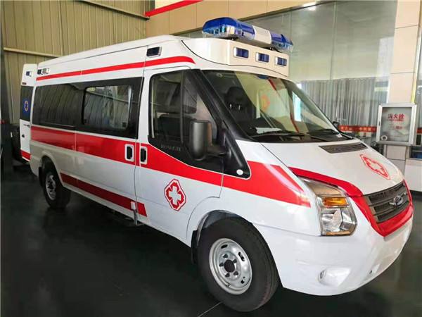紫云福特V362救护车